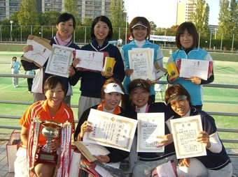 すみれ入賞者の皆さん(264KB) すみれ入賞者の皆さん(264KB)