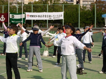 恒例 朝のラジオ体操！(254KB)