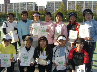 きく・あやめ・はぎブロック入賞の皆さん(247KB) きく・あやめ・はぎブロック入賞の皆さん(247KB)