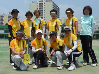 前年度選手の皆さん(333KB) 前年度選手の皆さん(333KB)