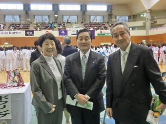 府連盟会長と理事長もお越し頂きました(113KB) 府連盟会長と理事長もお越し頂きました(113KB)