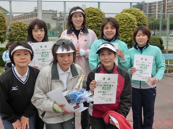 ばらブロック優勝の皆さん(163KB) ばらブロック優勝の皆さん(163KB)