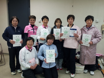 あやめ・はぎ入賞の皆さん(174KB) あやめ・はぎ入賞の皆さん(174KB)