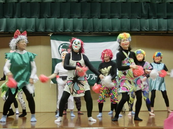 シニアレディース代表チーム(121KB)