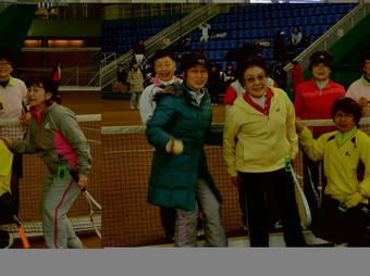 記念親睦大会(129KB) 記念親睦大会(129KB)