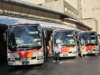 帝産バス(安心のドライバーさん)(149KB) 帝産バス(安心のドライバーさん)(149KB)