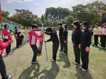 団旗の返還(166KB)