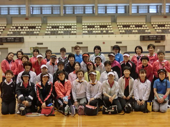 大会参加の皆さん(159KB) 大会参加の皆さん(159KB)