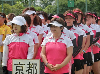 監督さん緊張の面持ち(141KB) 監督さん緊張の面持ち(141KB)