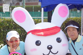 シニアちゃんが遊びに来ました!(92KB) シニアちゃんが遊びに来ました!(92KB)