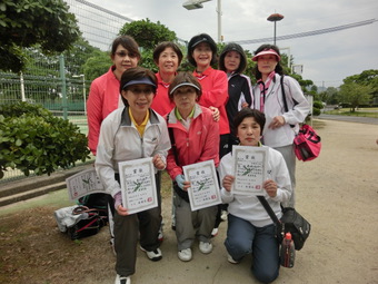 あやめ入賞の皆さん(132KB) あやめ入賞の皆さん(132KB)