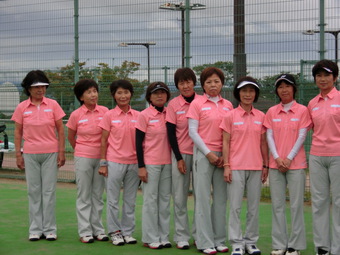 シニアレディース決勝大会結団式(113KB) シニアレディース決勝大会結団式(113KB)