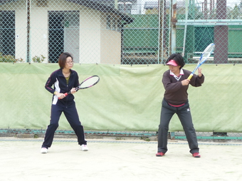 西院教室(303KB) 西院教室(303KB)