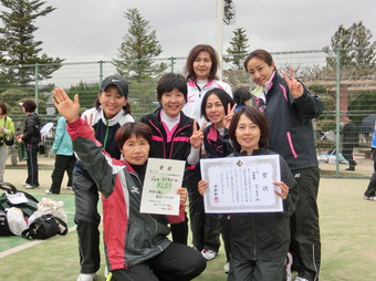 準優勝 ピノキオ(157KB) 準優勝 ピノキオ(157KB)