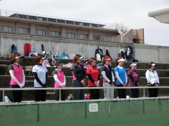 結団式(118KB) 結団式(118KB)