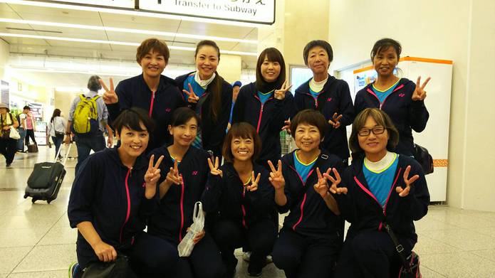 全日本レディース決勝大会へ出発 全日本レディース決勝大会へ出発