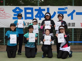 ゆり入賞の皆さん(181KB) ゆり入賞の皆さん(181KB)