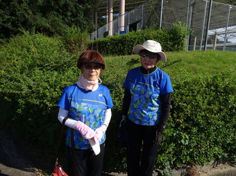 優勝の皆さん(240KB) 優勝の皆さん(240KB)