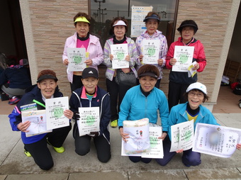 シニアの部７０才以上入賞の皆さん(187KB)