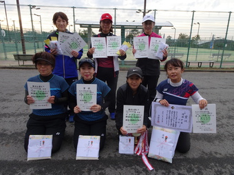 ２部入賞の皆さん(184KB)