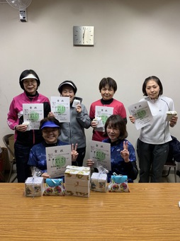 あやめ入賞の皆さん(101KB) あやめ入賞の皆さん(101KB)