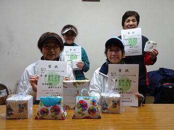 はぎ入賞の皆さん(133KB) はぎ入賞の皆さん(133KB)