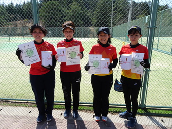 入賞の皆さん(242KB) 入賞の皆さん(242KB)