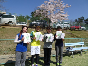 入賞の皆さん(212KB) 入賞の皆さん(212KB)