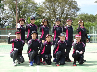 代表チーム(220KB) 代表チーム(220KB)