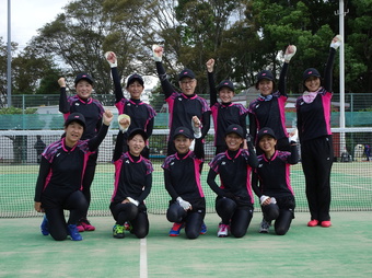 代表チーム(211KB) 代表チーム(211KB)